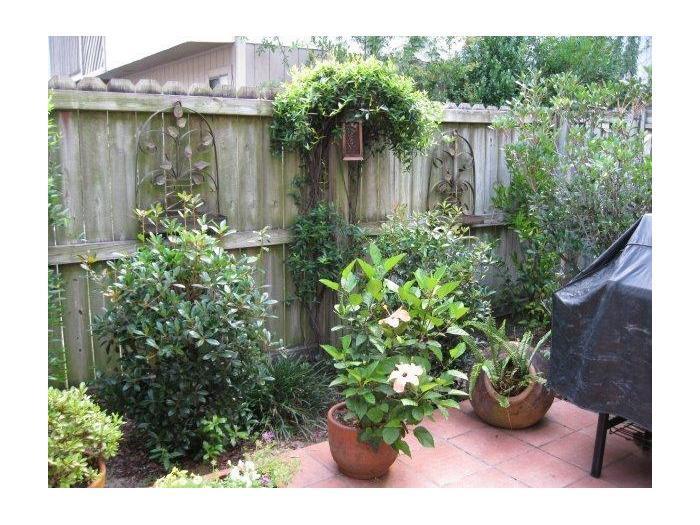 NEW WALTON VILLAGE - Residential