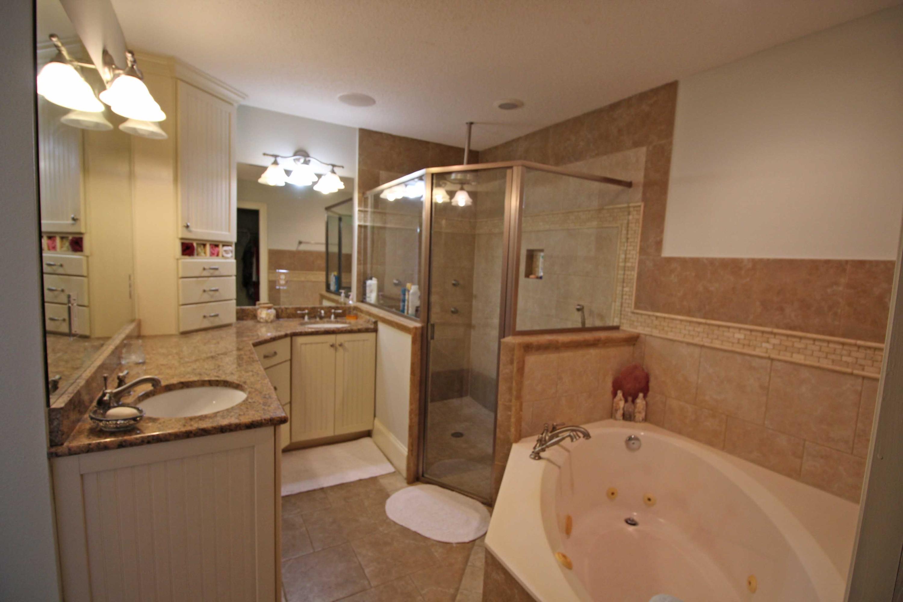 SPARKLING WATERS - Residential