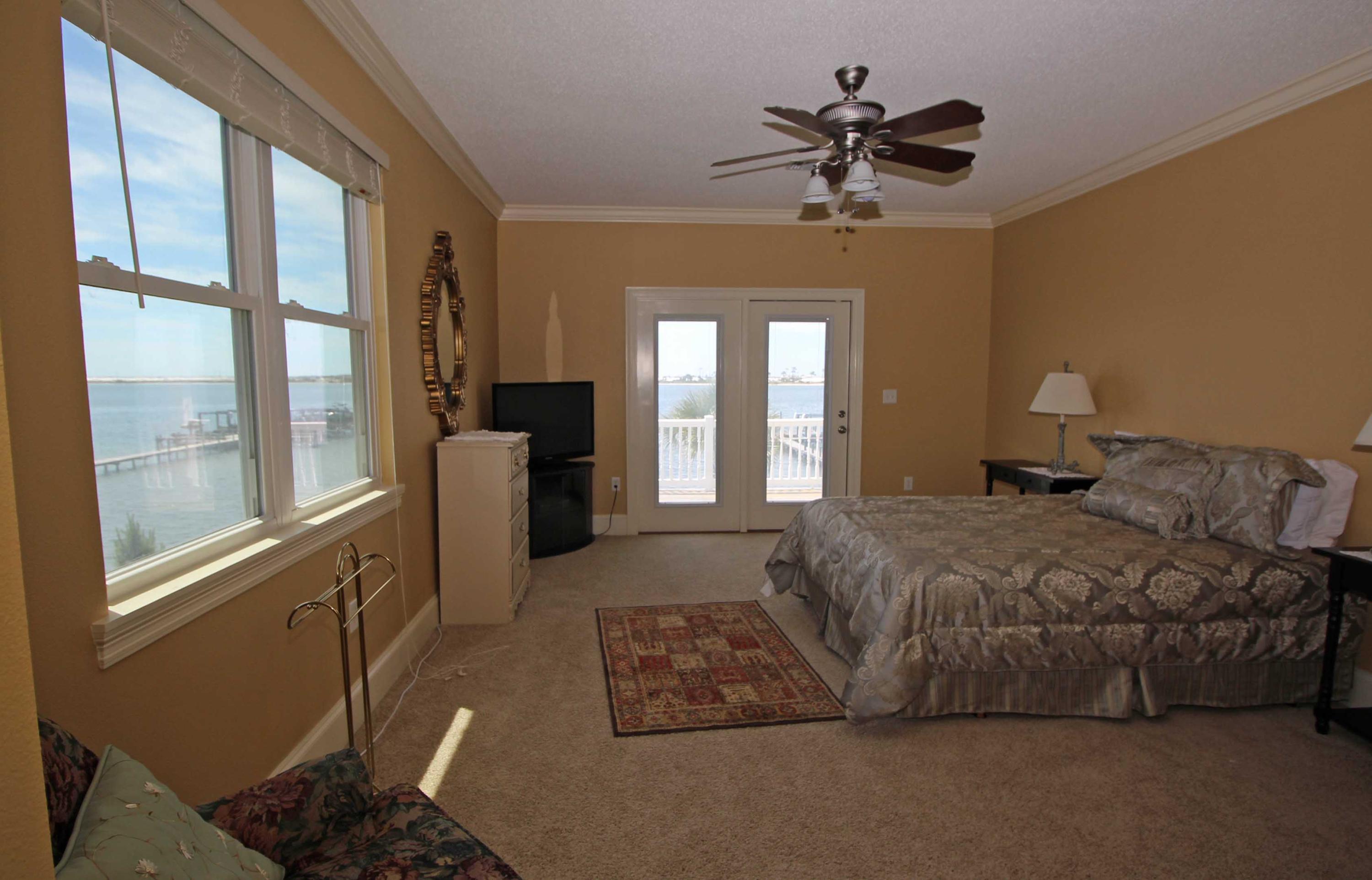 SPARKLING WATERS - Residential