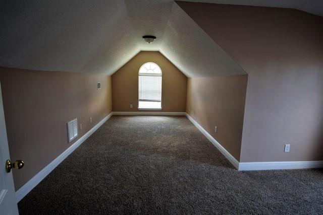 KYNDALL RIDGE - Residential