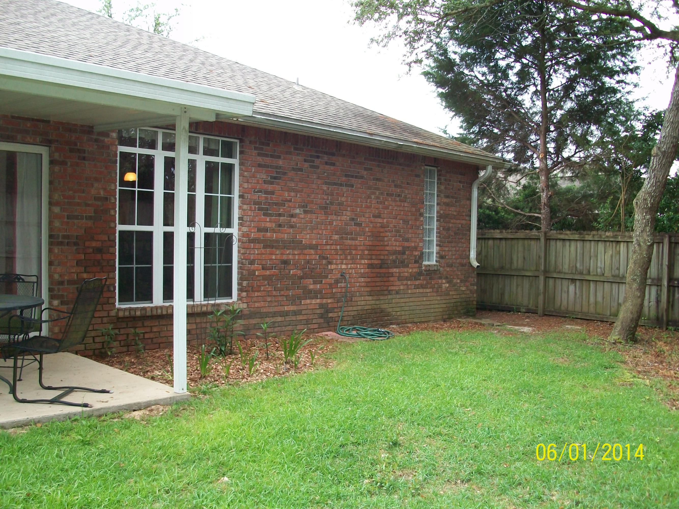 PARKWOOD SQUARE PH 2 - Residential