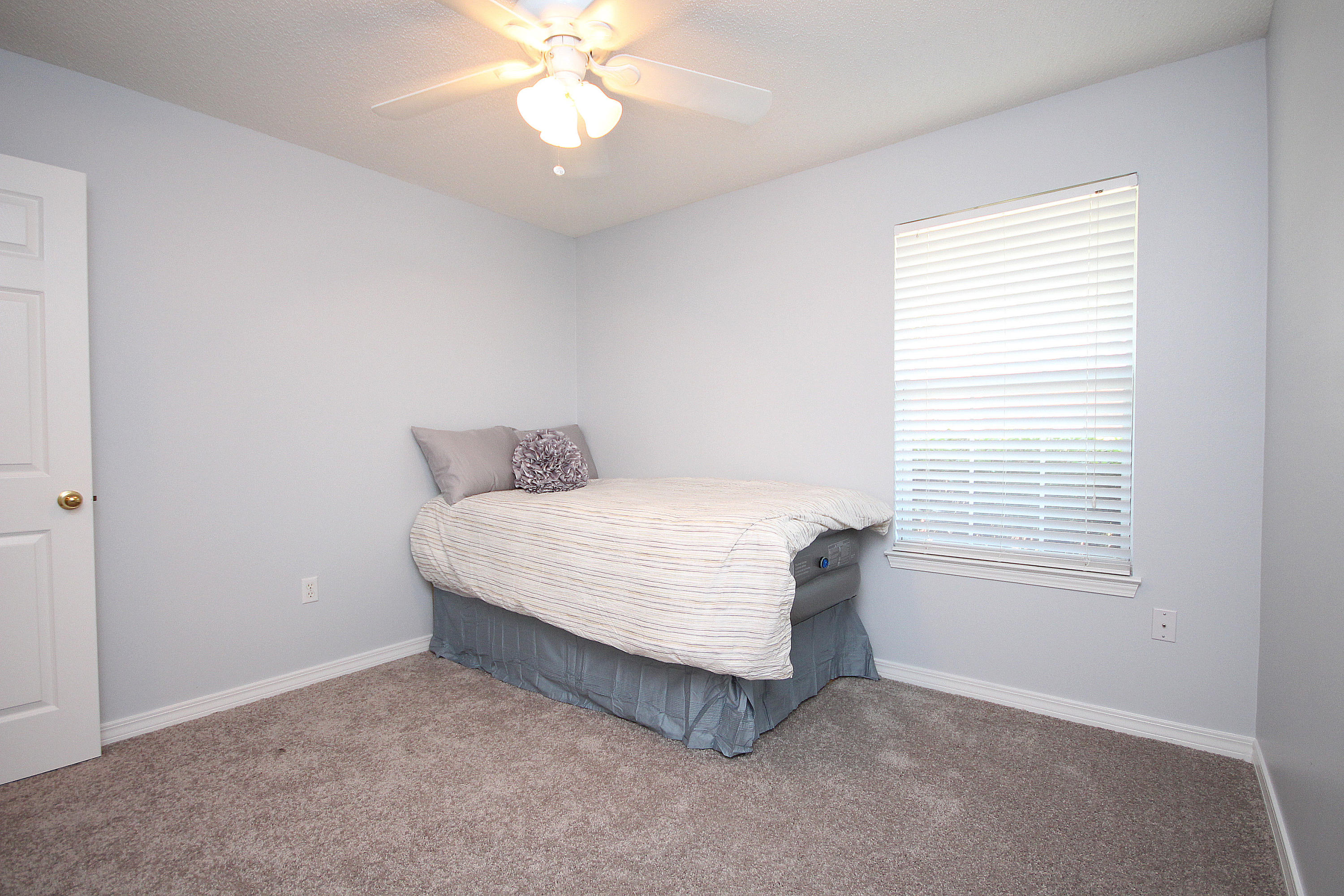 HIDDEN PINES S/D - Residential