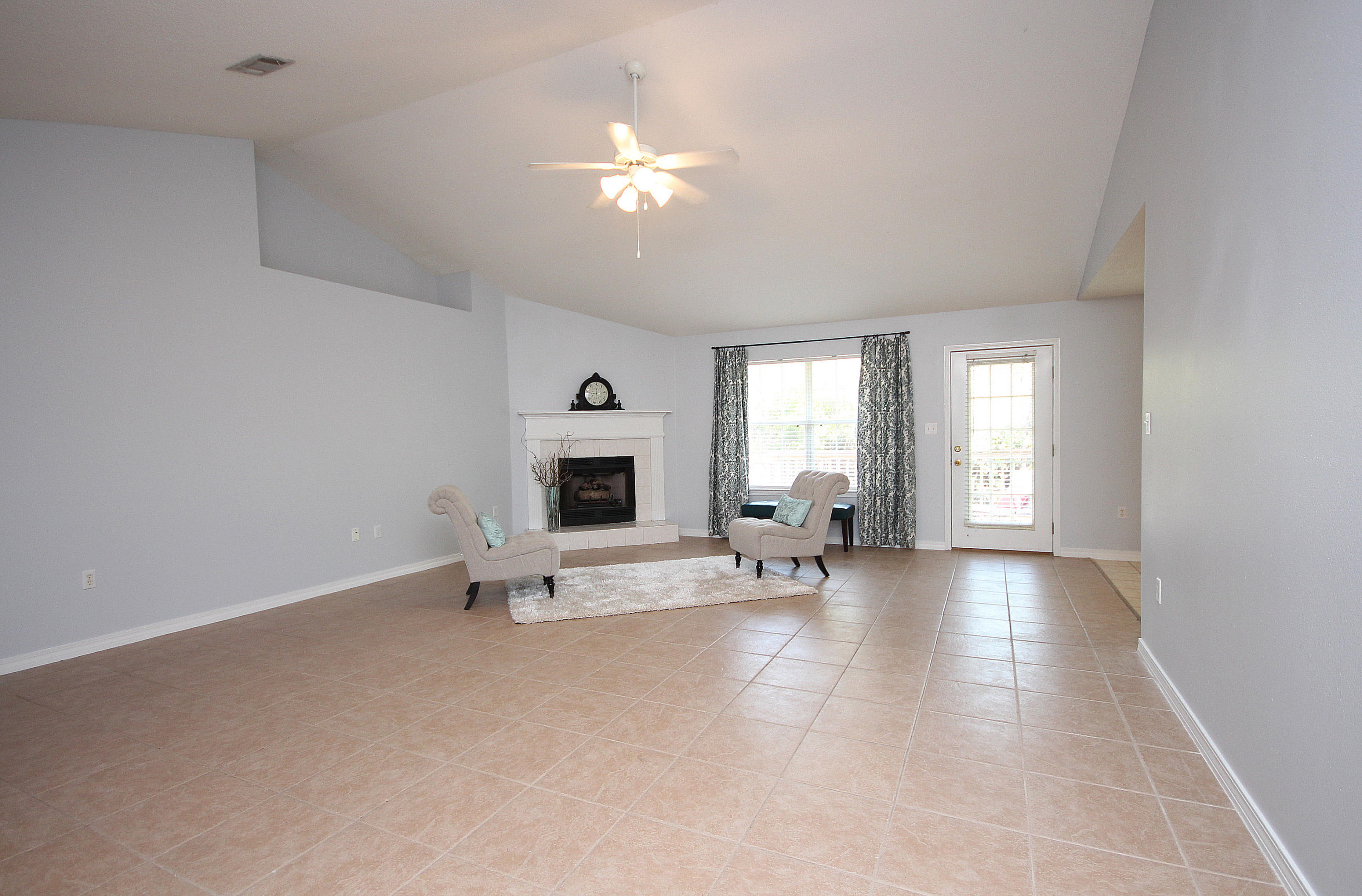 HIDDEN PINES S/D - Residential