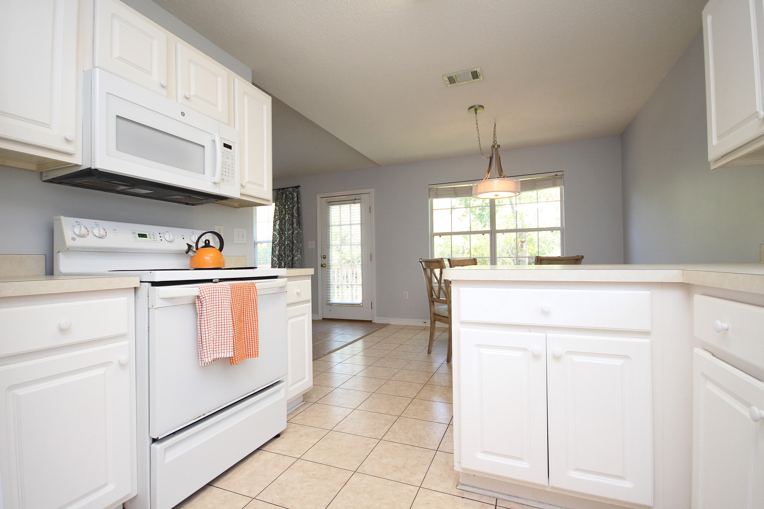 HIDDEN PINES S/D - Residential