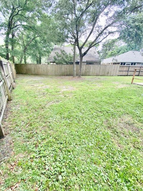 ASHLAND MANOR - Residential Lease