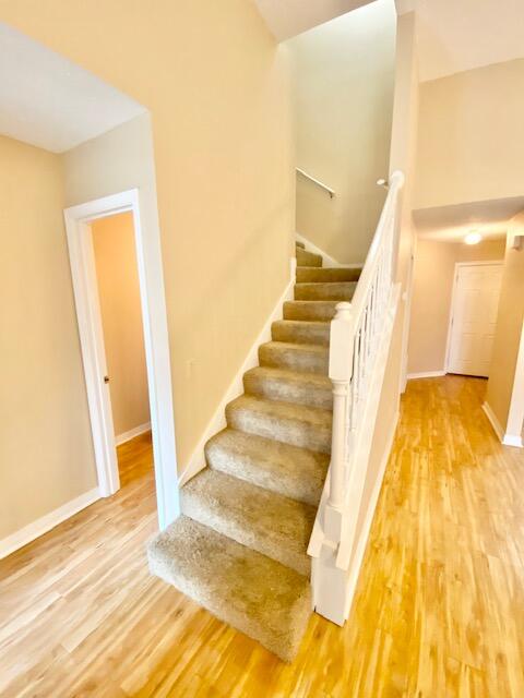 ASHLAND MANOR - Residential Lease