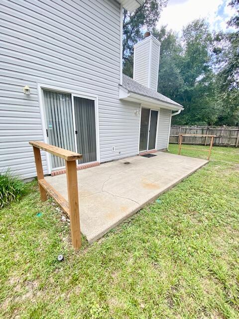 ASHLAND MANOR - Residential Lease