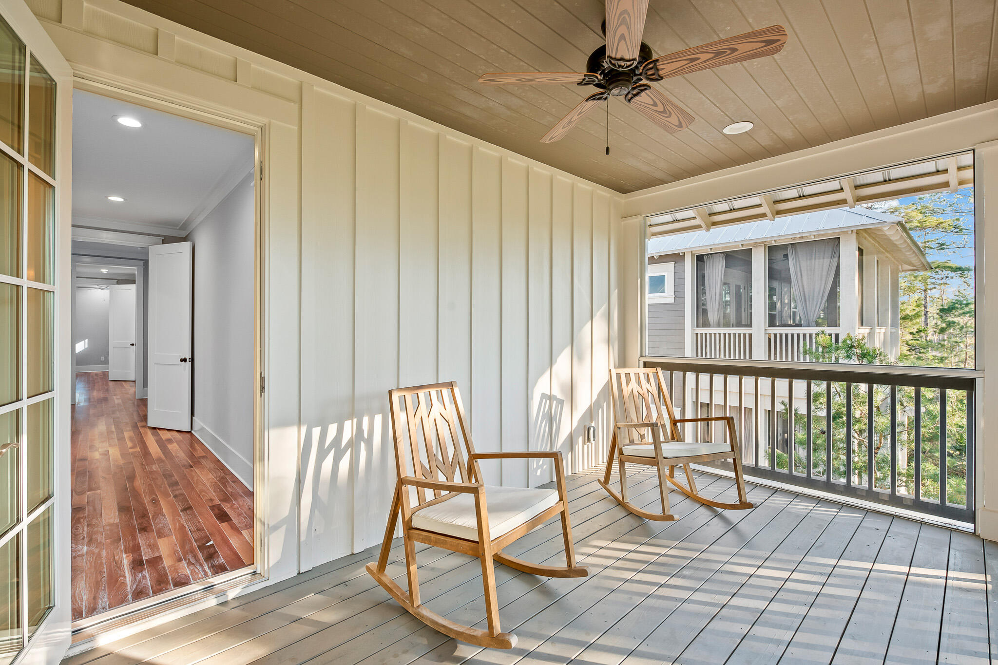LAKESIDE AT BLUE MOUNTAIN BEACH - Residential