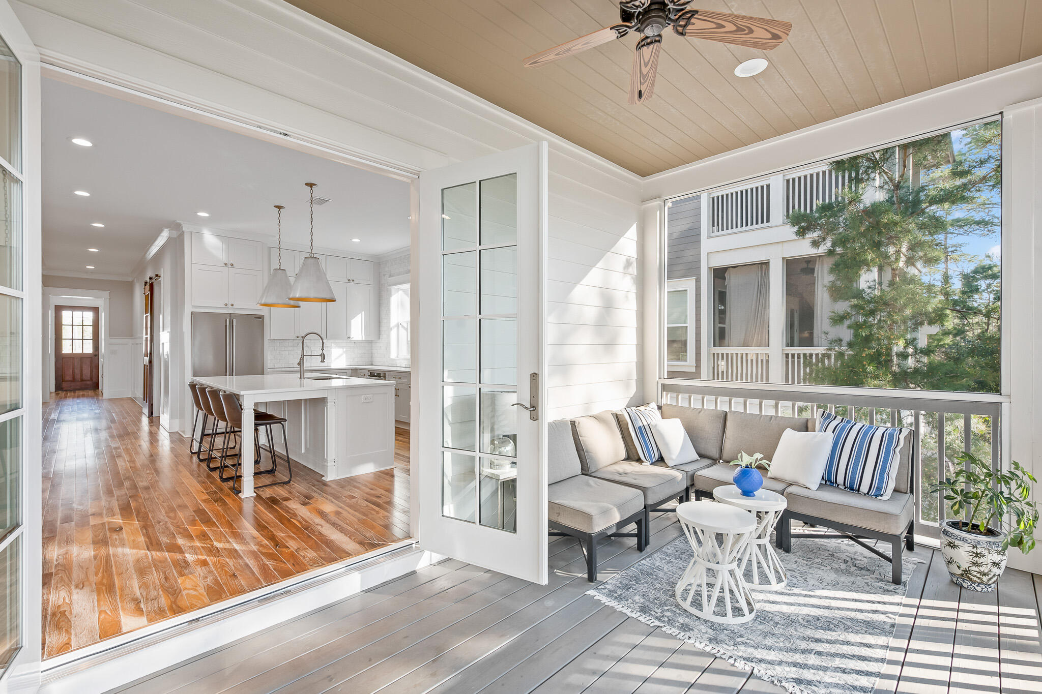 LAKESIDE AT BLUE MOUNTAIN BEACH - Residential