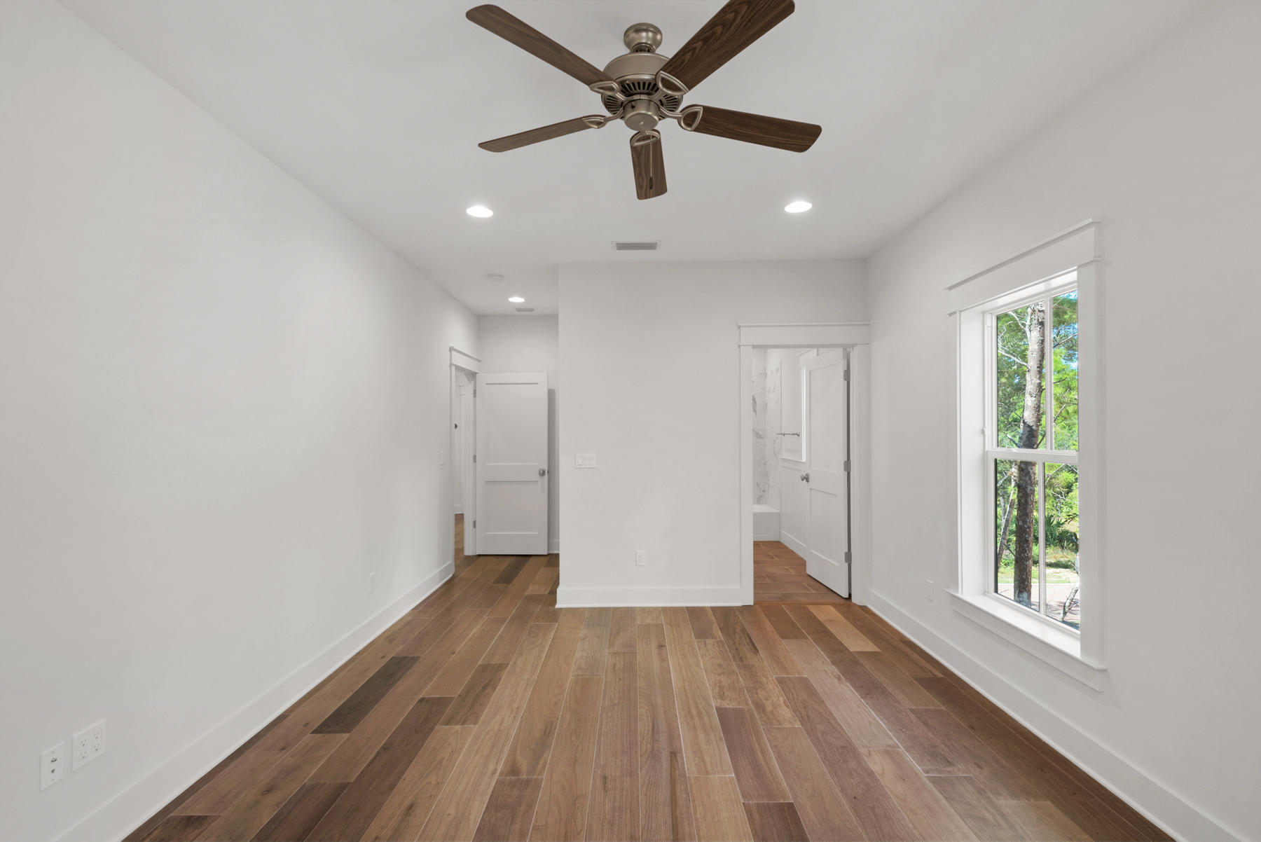 MAGNOLIA COTTAGES BY THE SEA - Residential