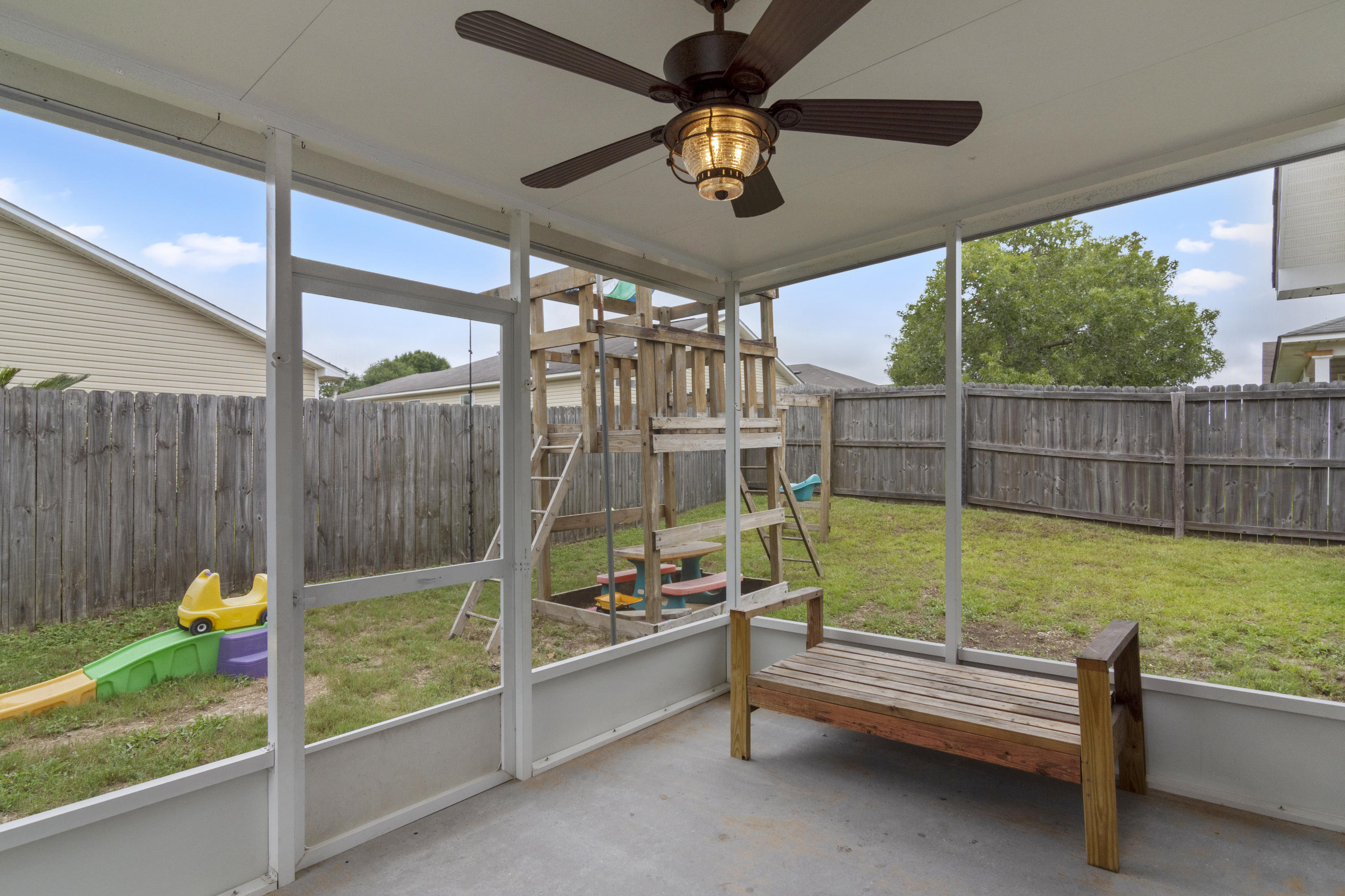 REDSTONE ESTATES - Residential