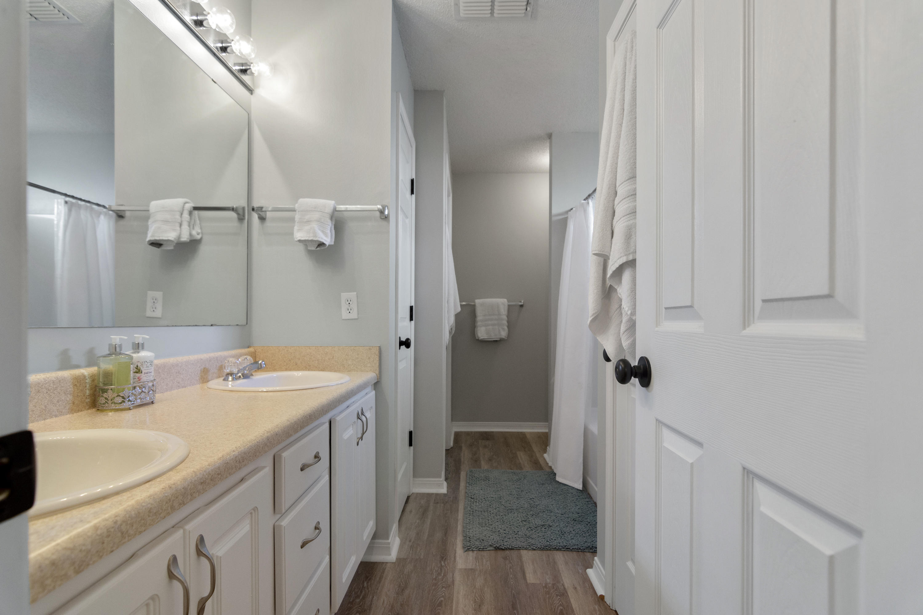 REDSTONE ESTATES - Residential