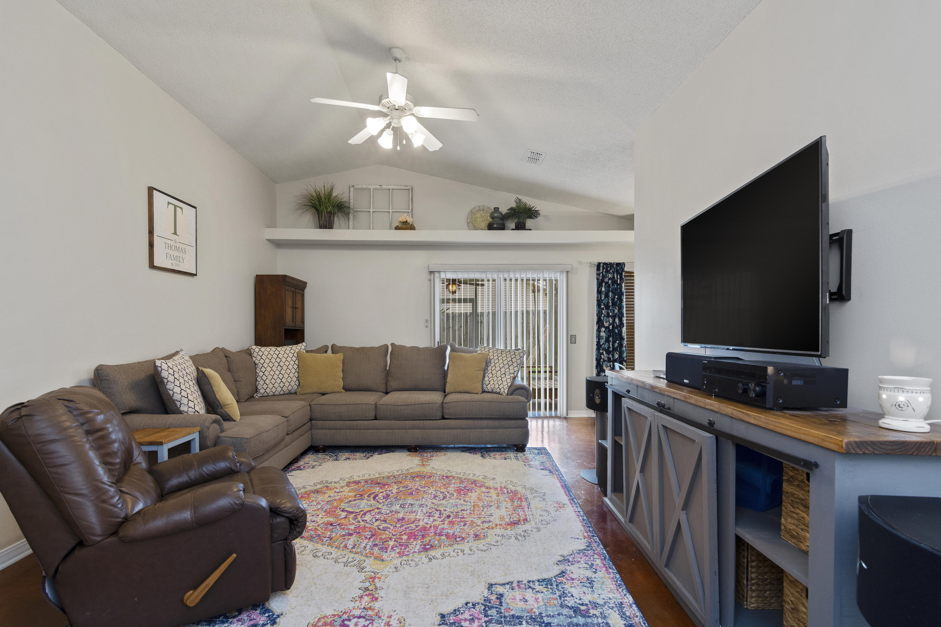 REDSTONE ESTATES - Residential