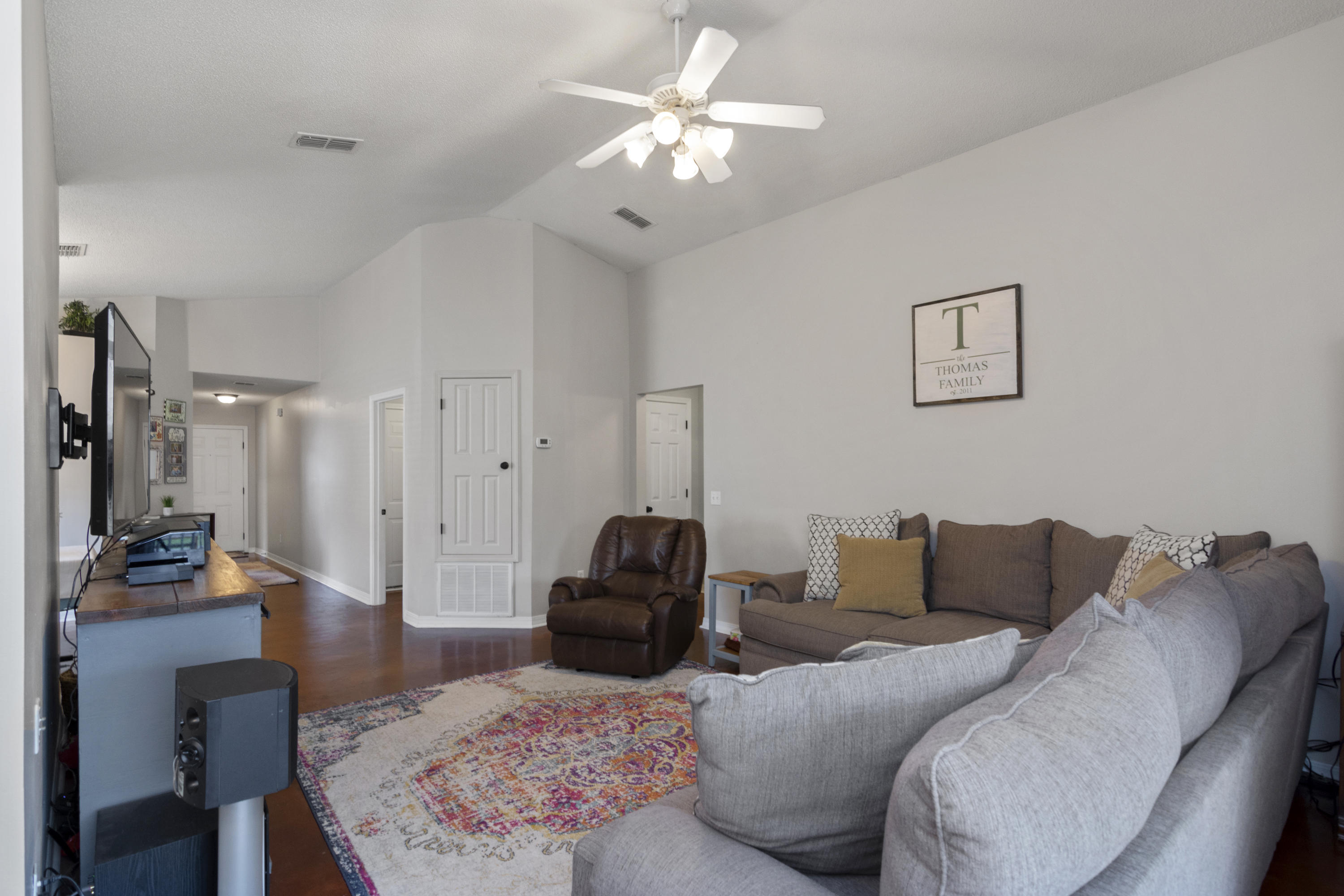 REDSTONE ESTATES - Residential