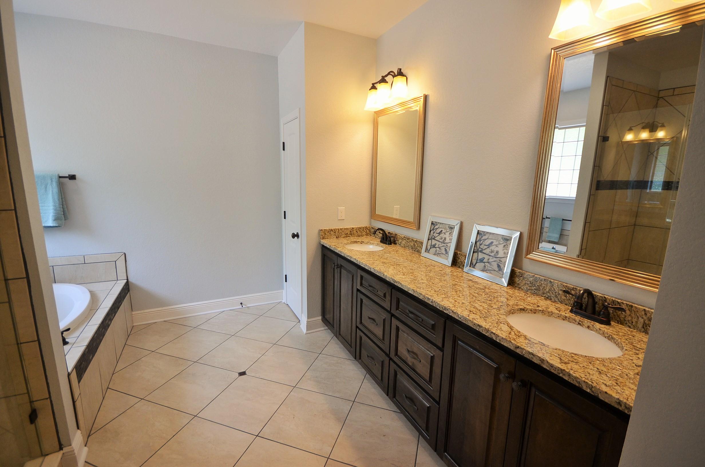 BRIDLE WOOD EST PH I - Residential