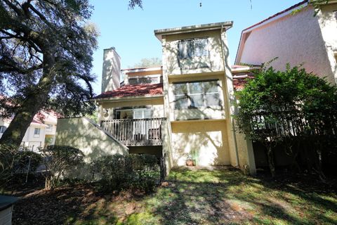 A home in Niceville