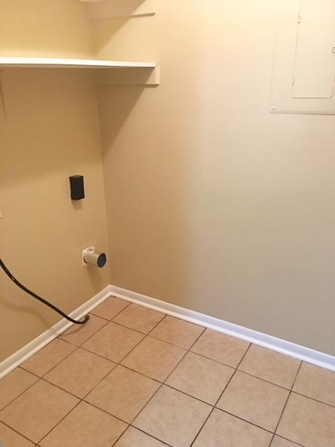 WOODHAM MANOR - Residential