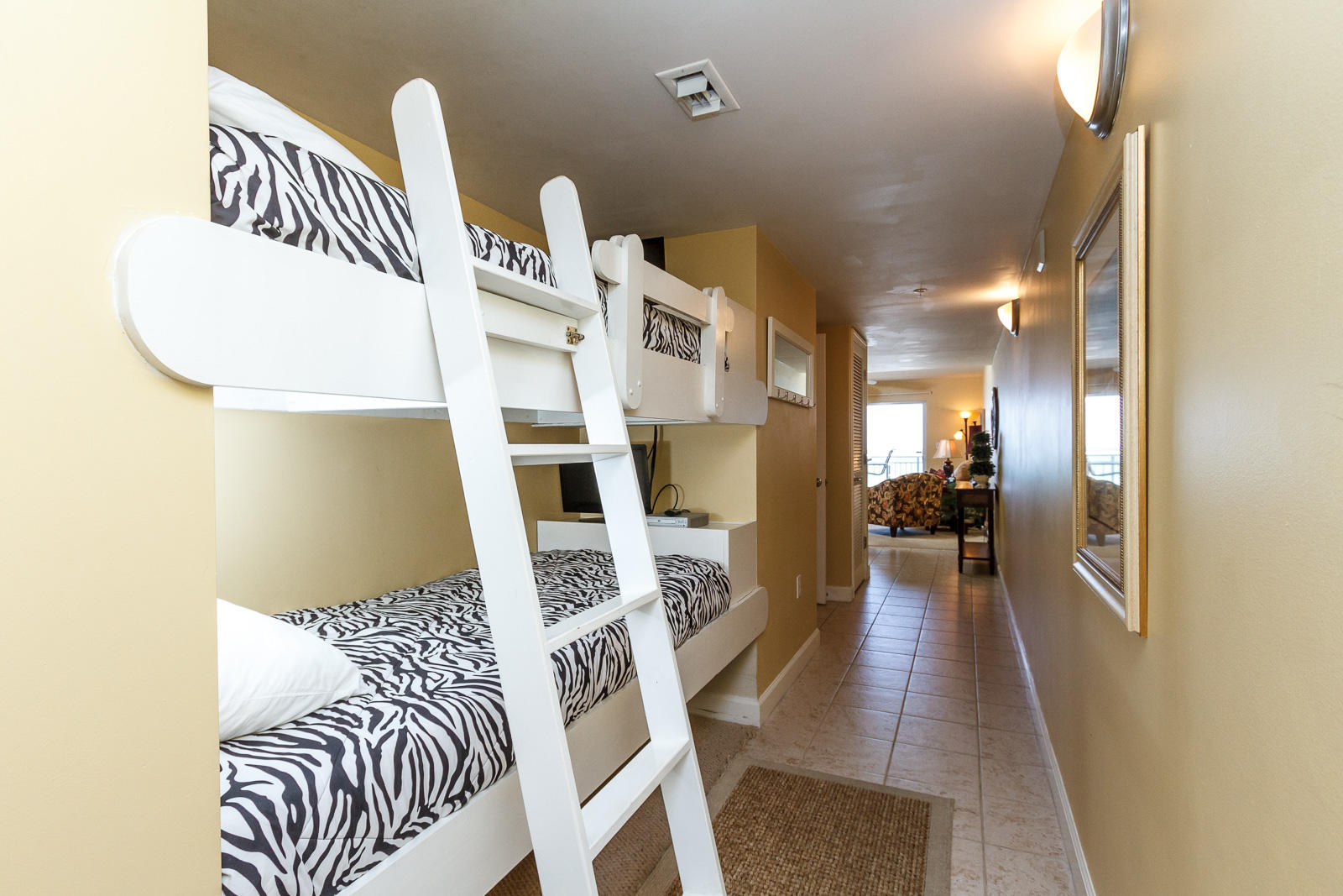 PELICAN ISLE - Residential