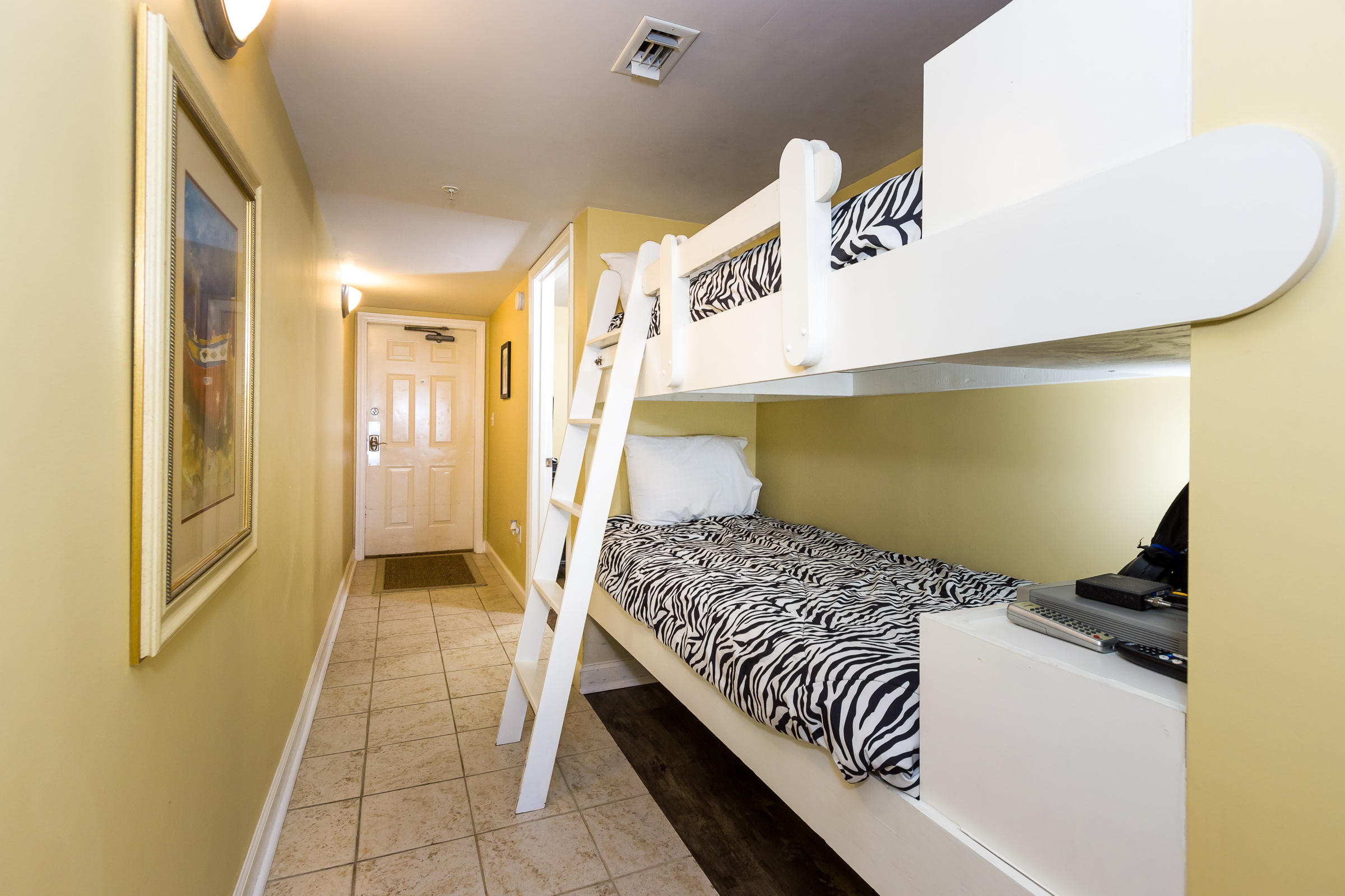 PELICAN ISLE - Residential