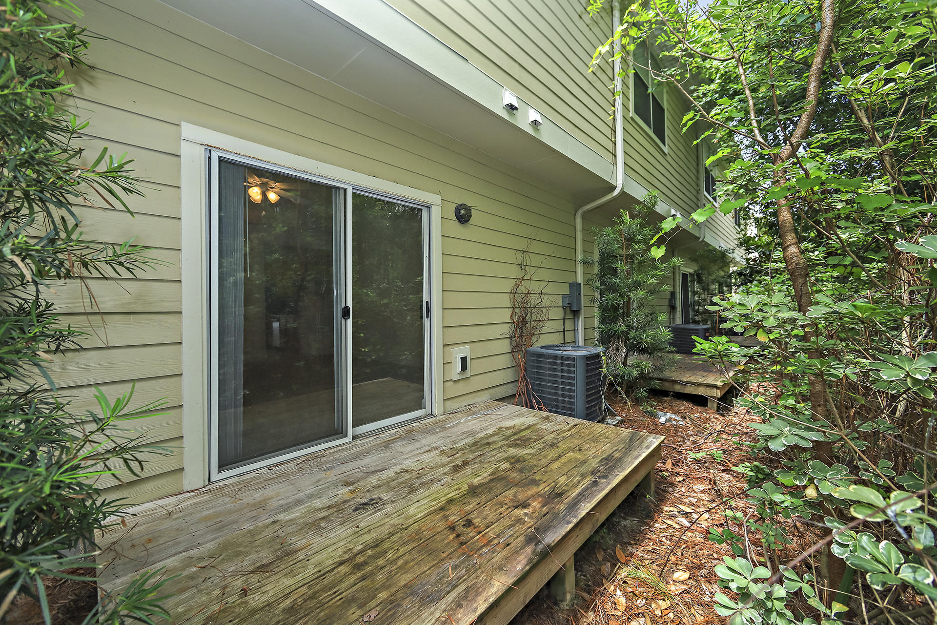 PALMS OF FREEPORT - Residential