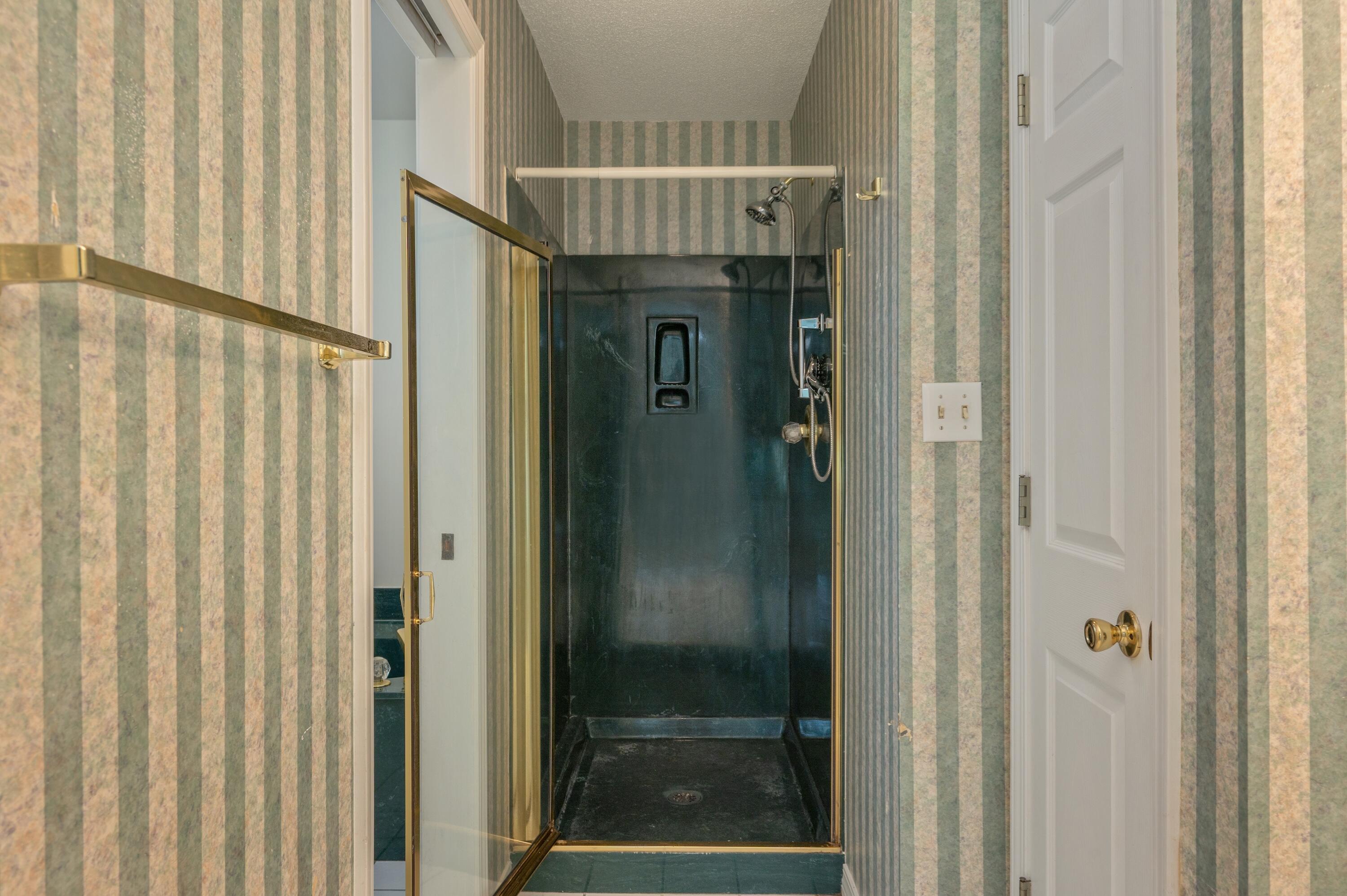 BAYSIDE PH 2 - Residential