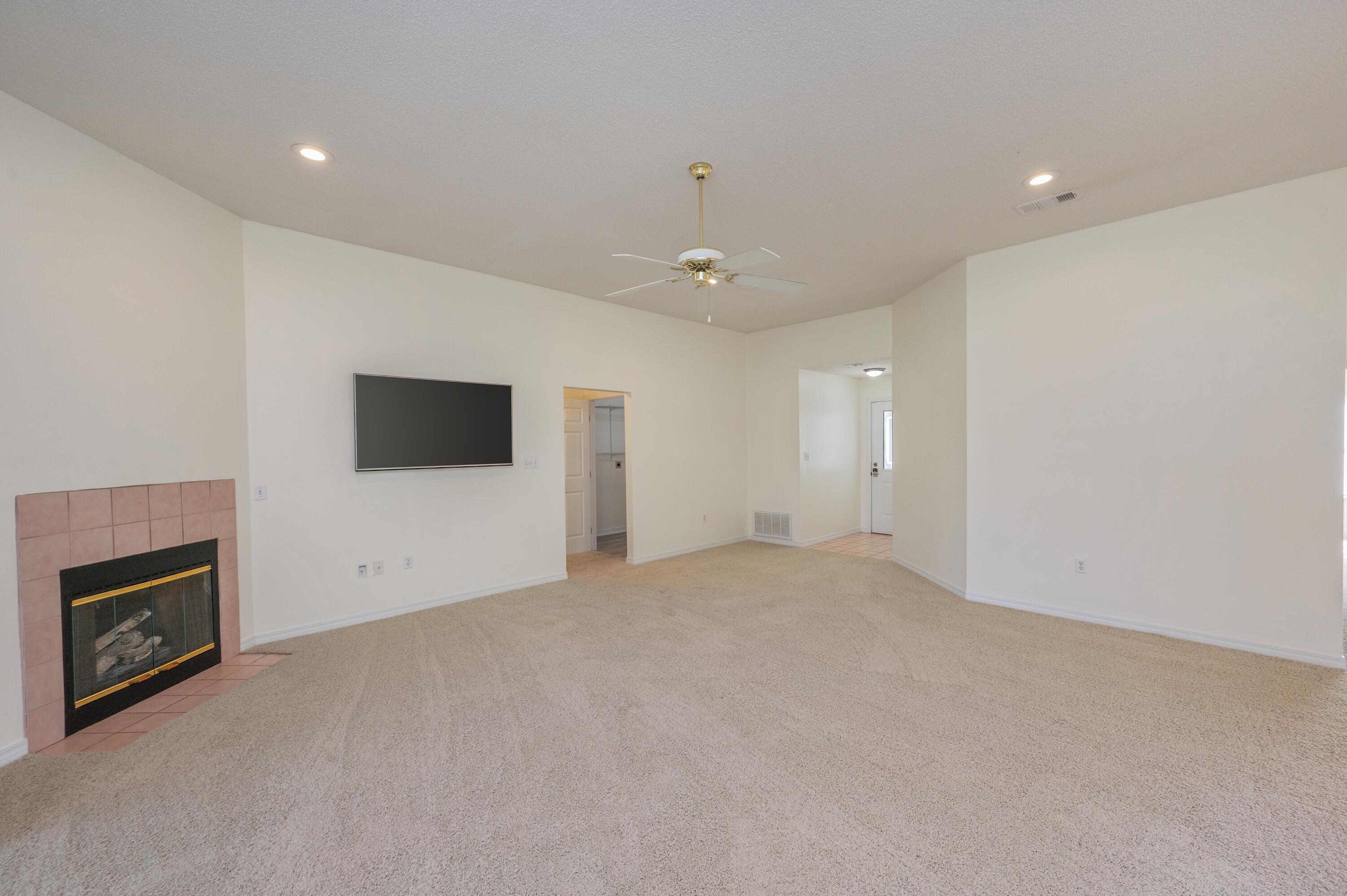 BAYSIDE PH 2 - Residential