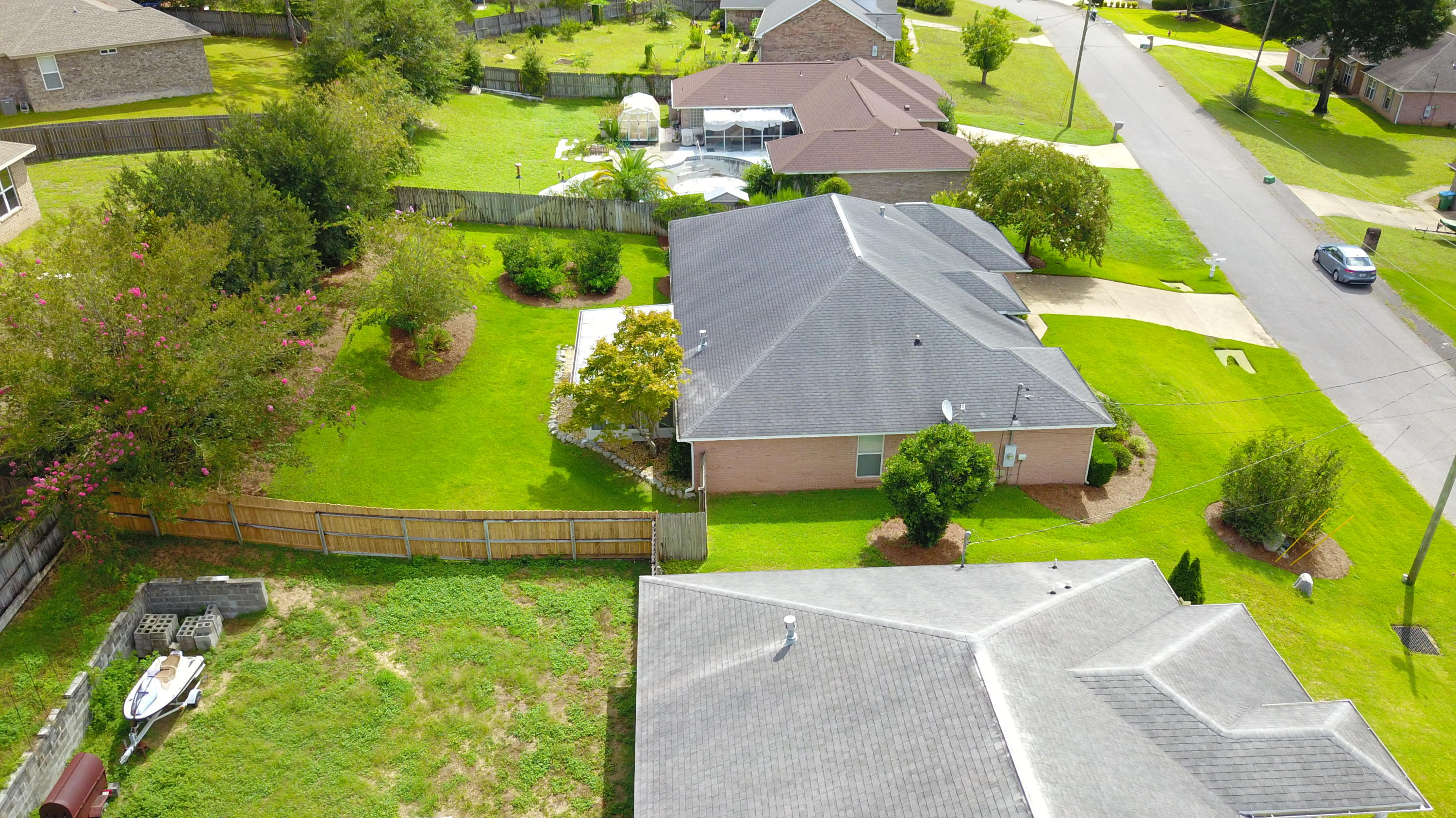 RIVERCHASE S/D PH III LOT 7 BLK E - Residential