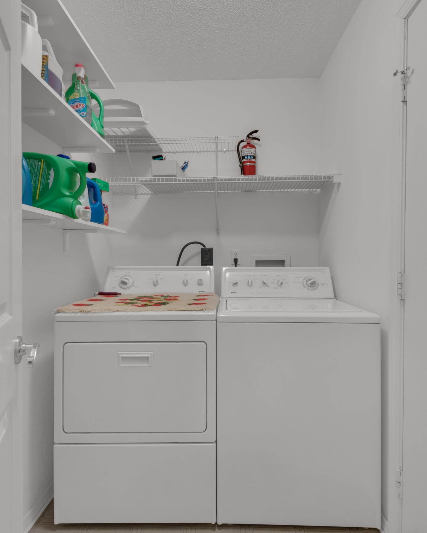 RIVERCHASE S/D PH III LOT 7 BLK E - Residential