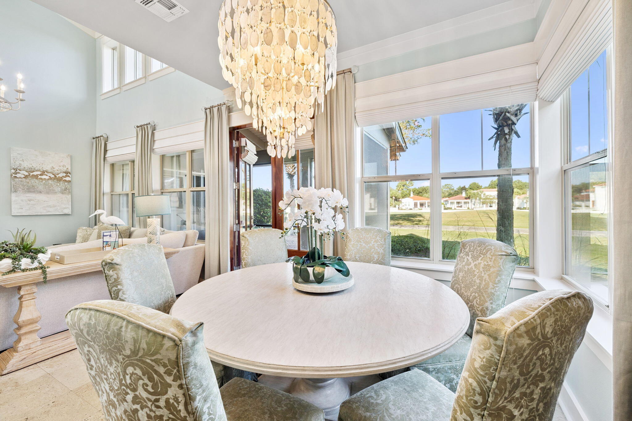 MAGNOLIA BAY - Residential