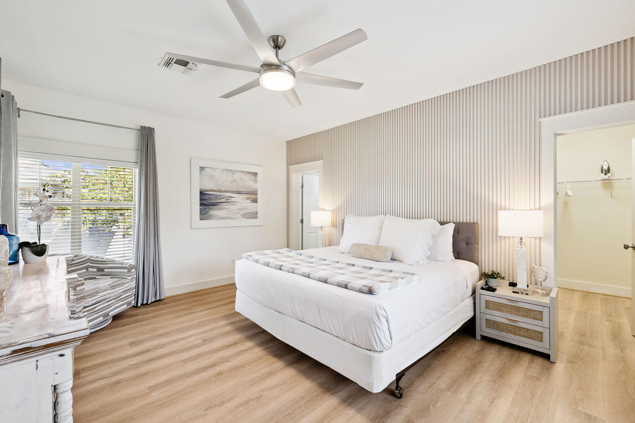 MAGNOLIA BAY - Residential