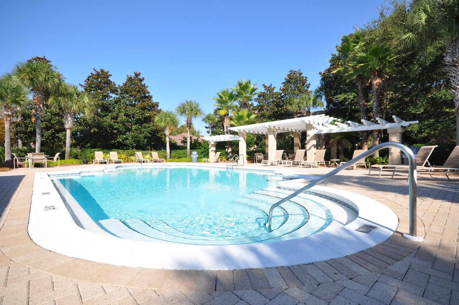 MAGNOLIA BAY - Residential