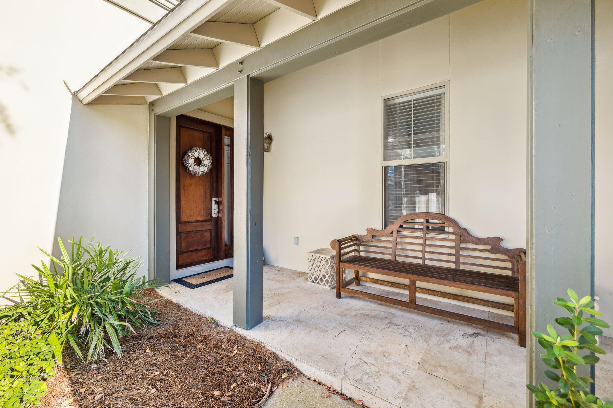 MAGNOLIA BAY - Residential