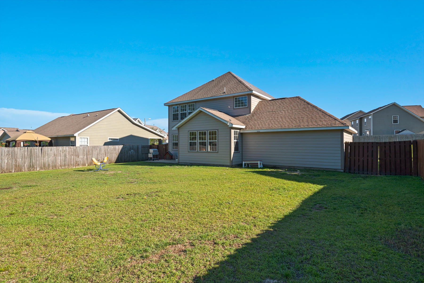 SANDY RIDGE ESTATES - Residential