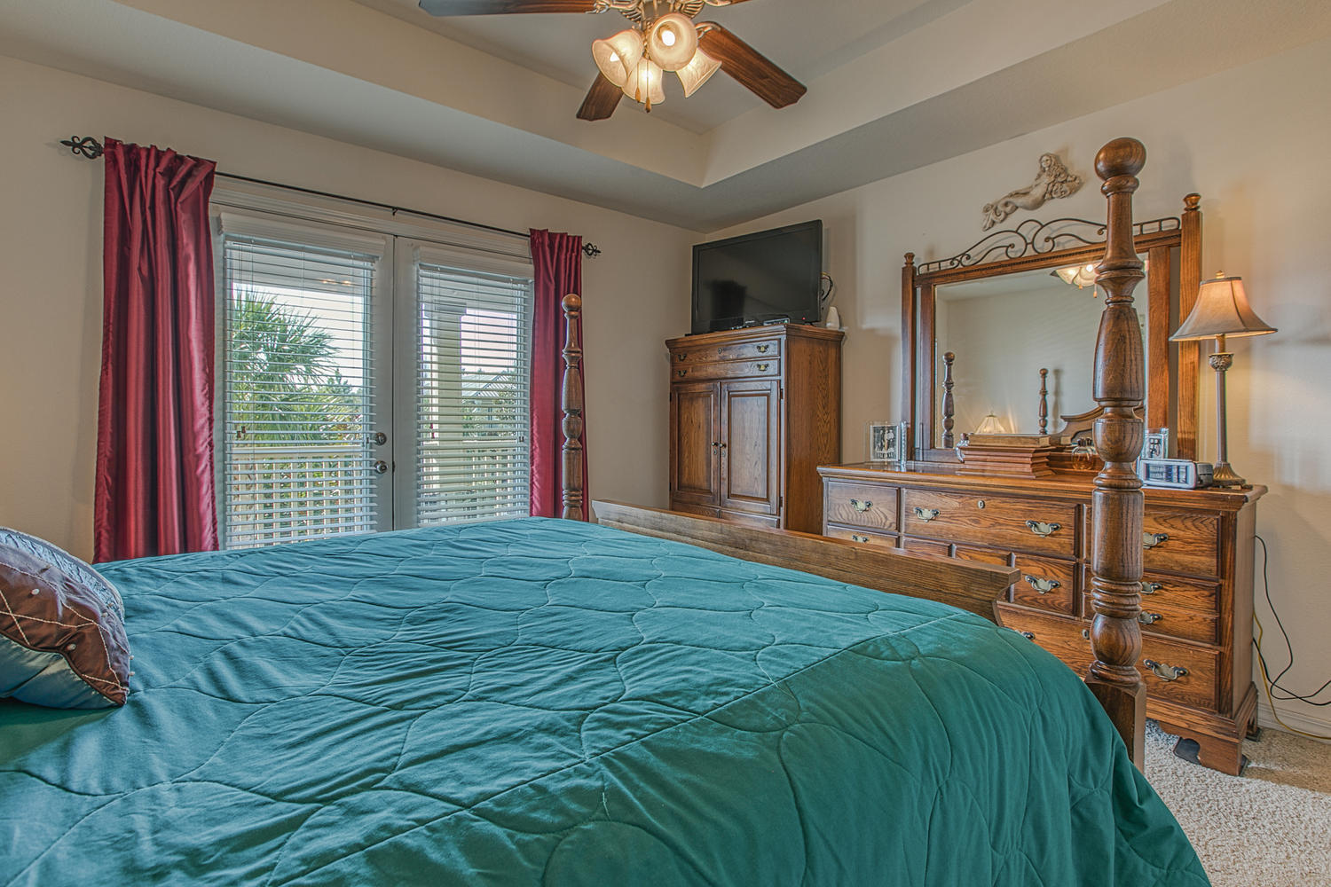 EAGLE BAY - Residential