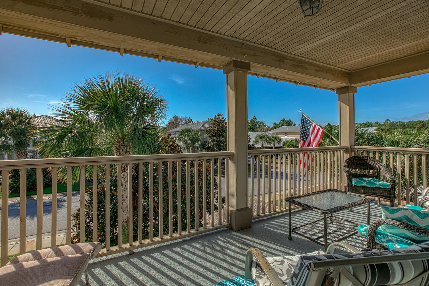 EAGLE BAY - Residential