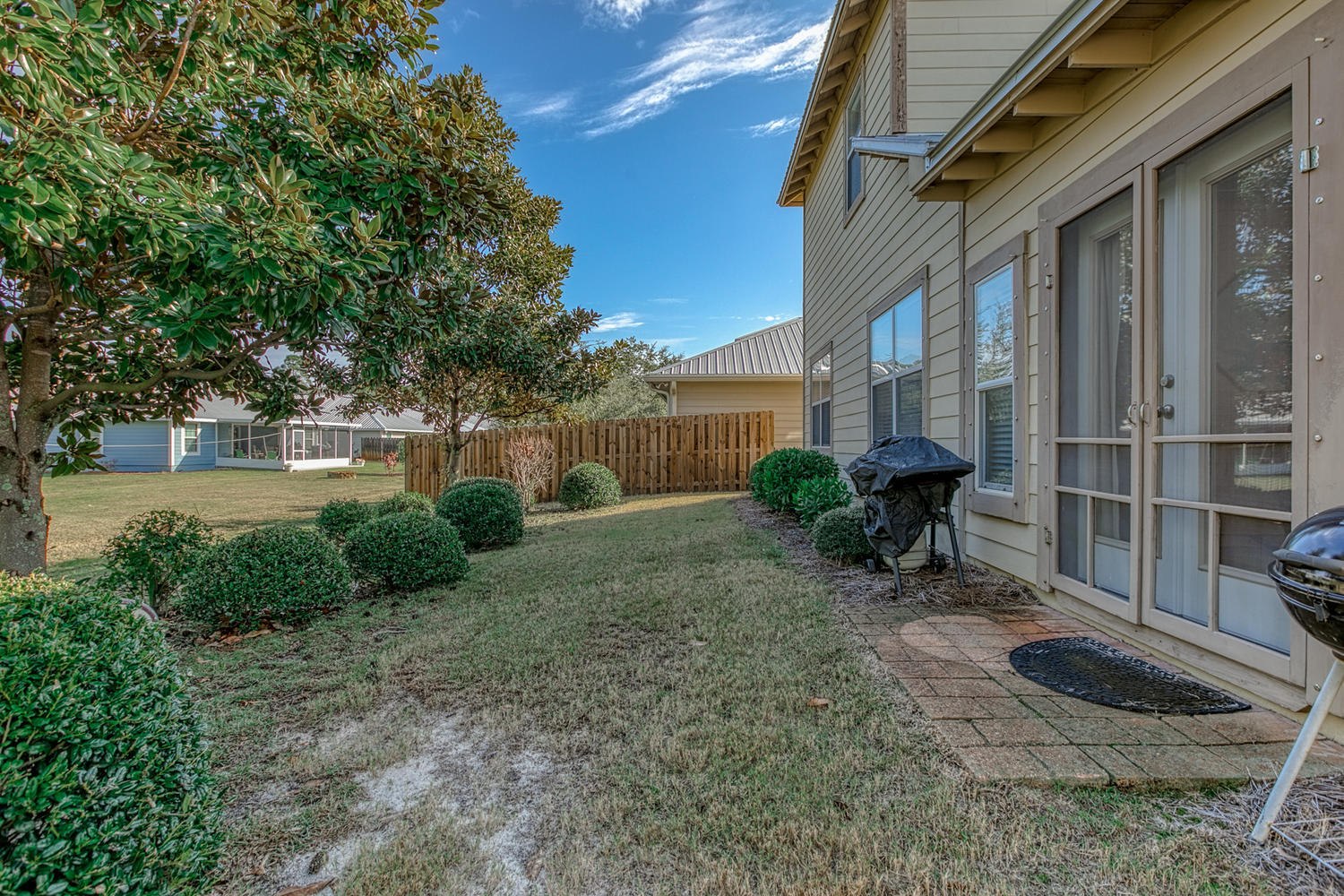 EAGLE BAY - Residential