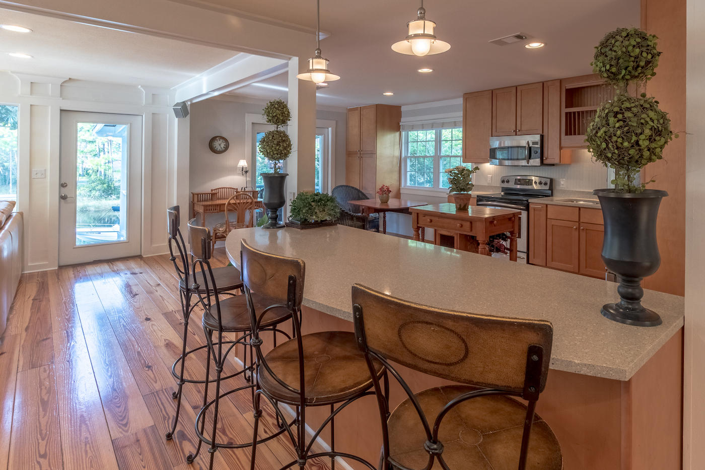 EASTERN LAKE ESTATES - Residential