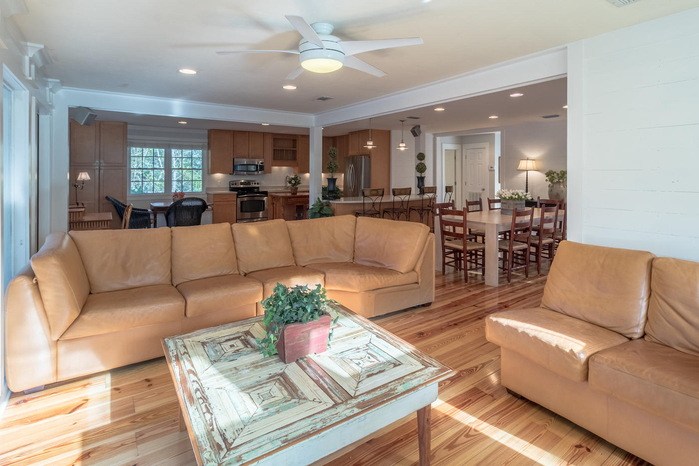 EASTERN LAKE ESTATES - Residential