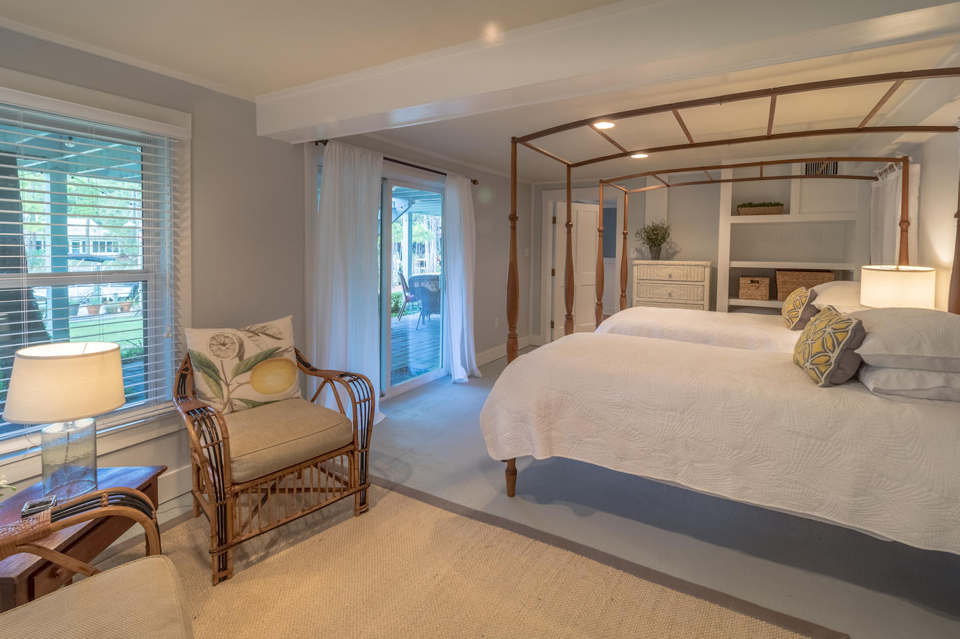 EASTERN LAKE ESTATES - Residential