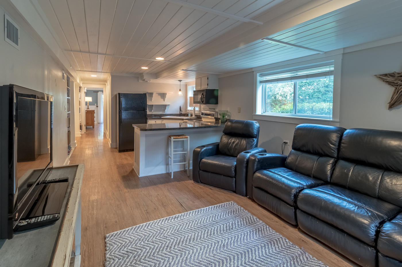 EASTERN LAKE ESTATES - Residential