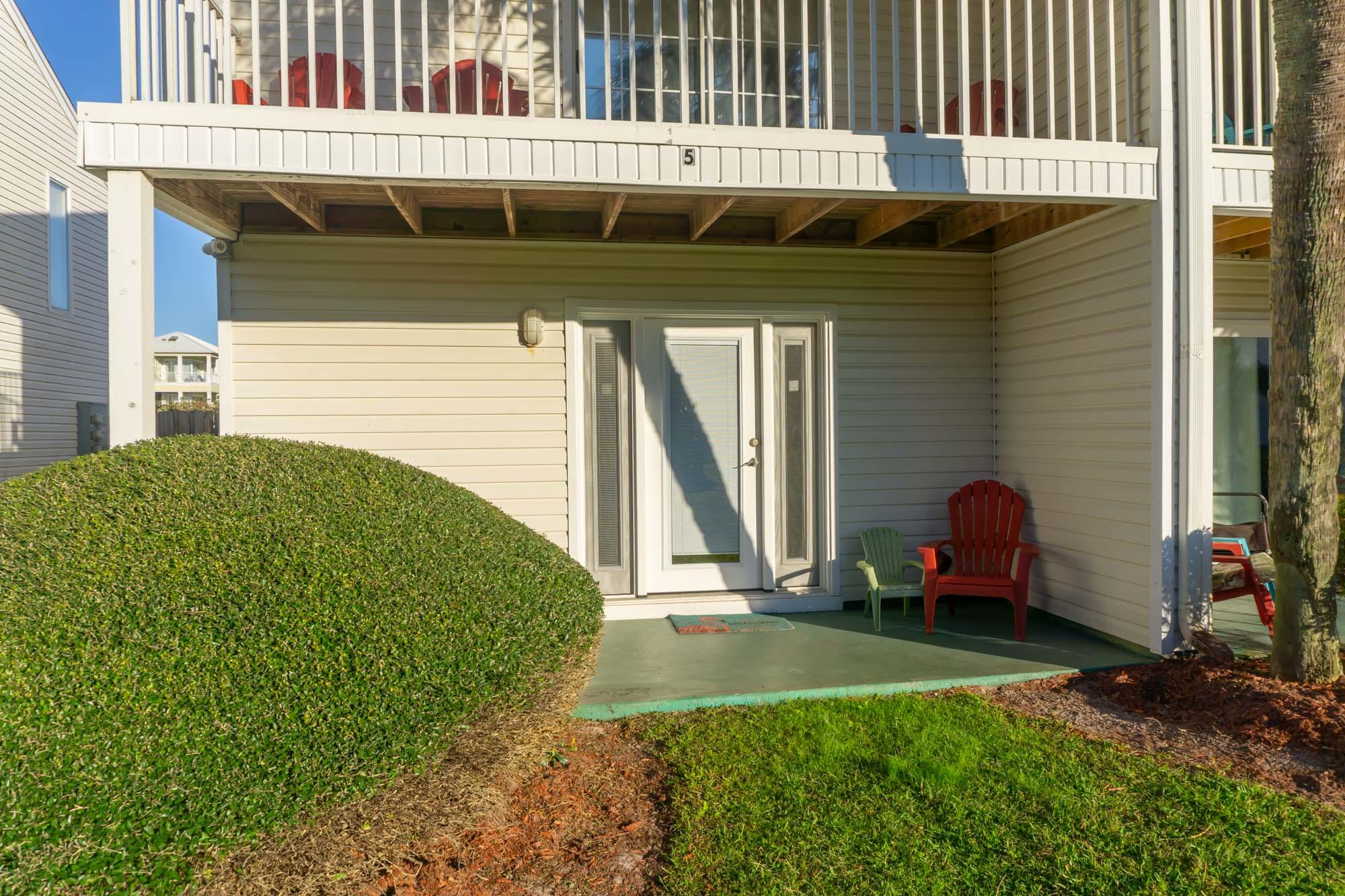 SUMMERHOUSE T/H - Residential