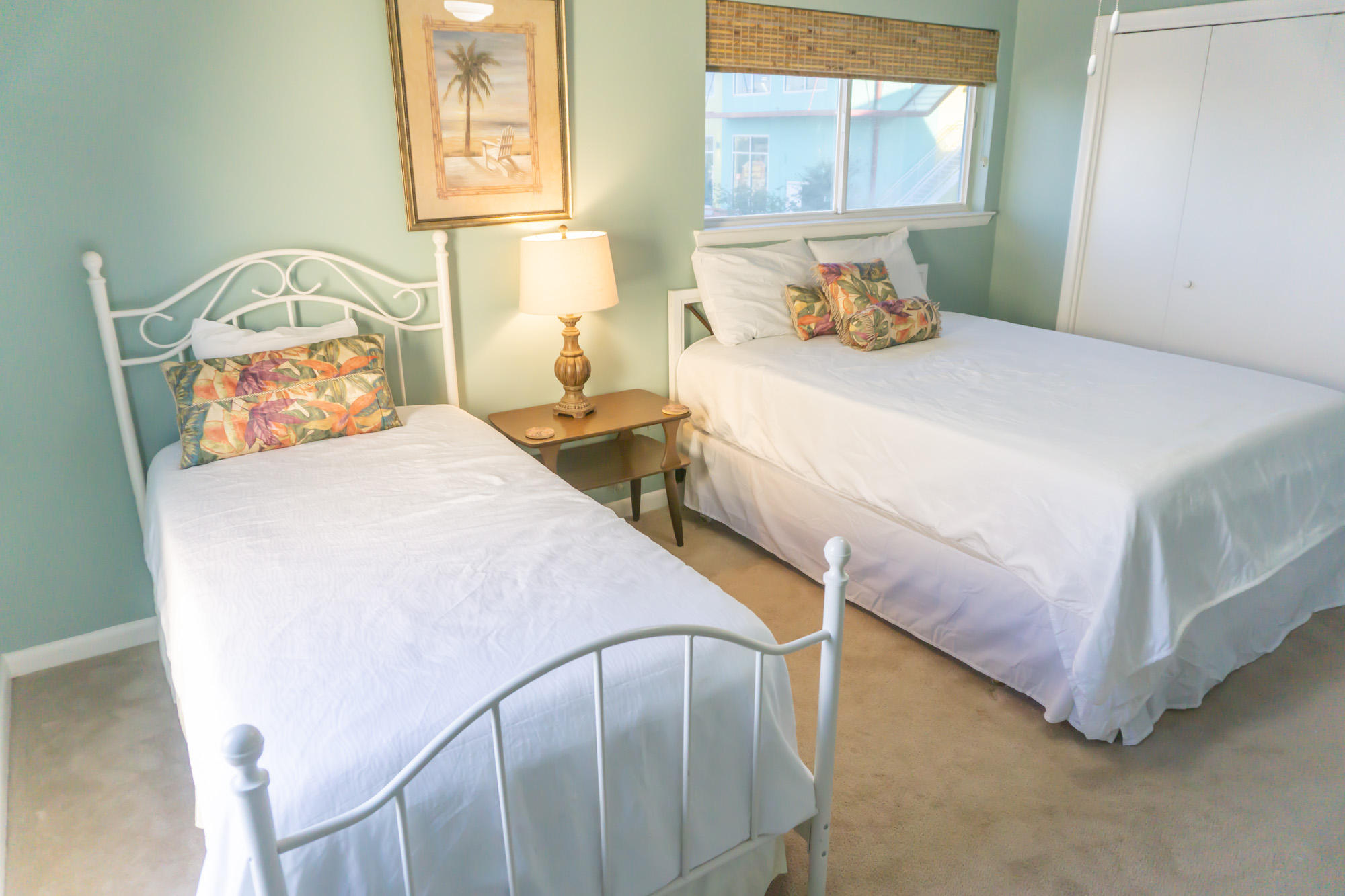 SUMMERHOUSE T/H - Residential