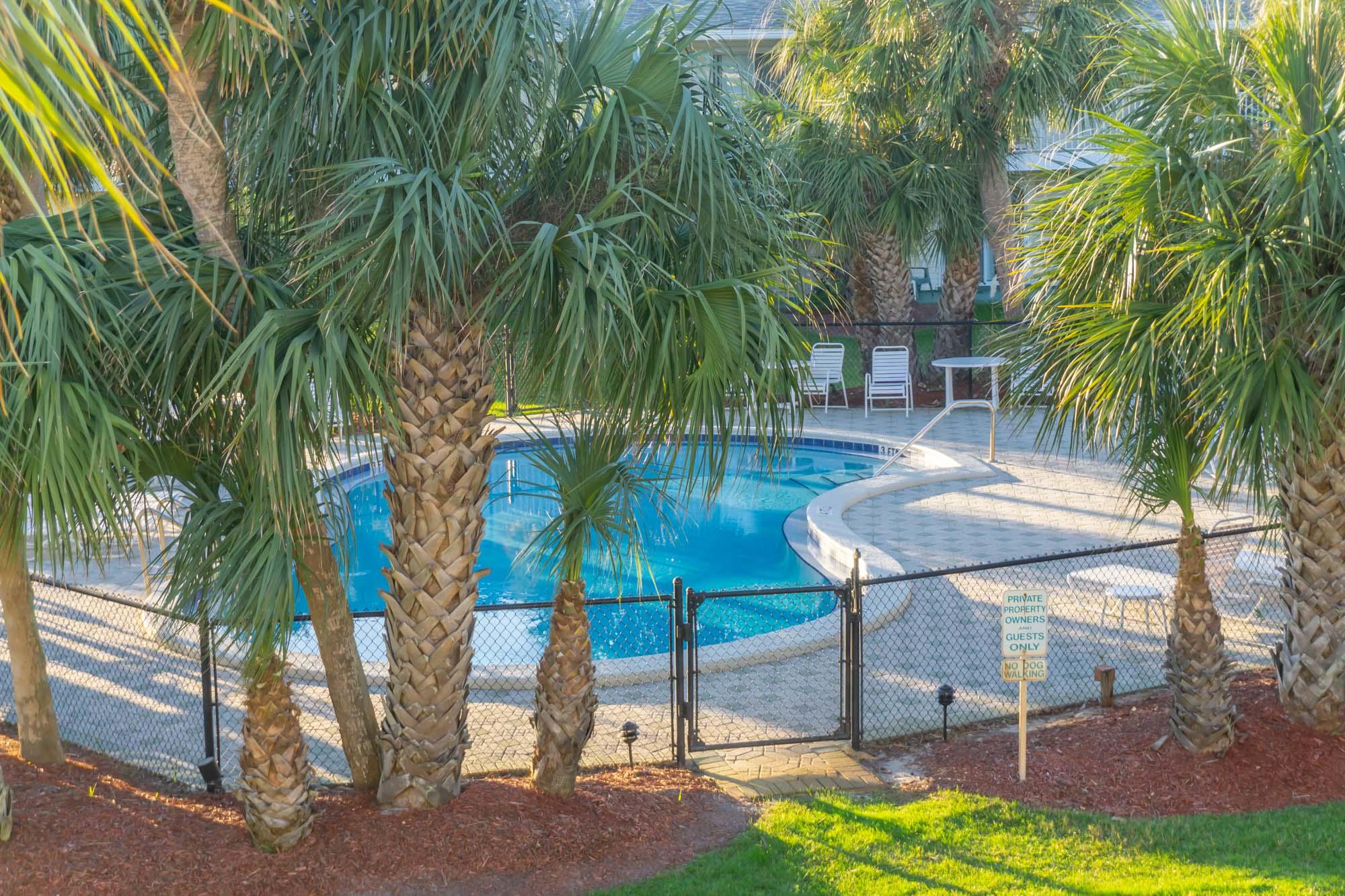 SUMMERHOUSE T/H - Residential