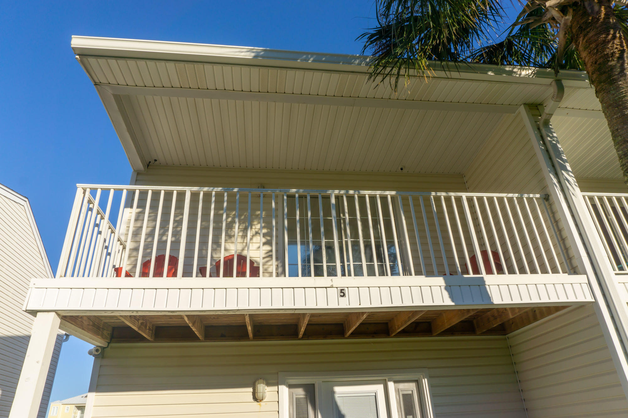 SUMMERHOUSE T/H - Residential