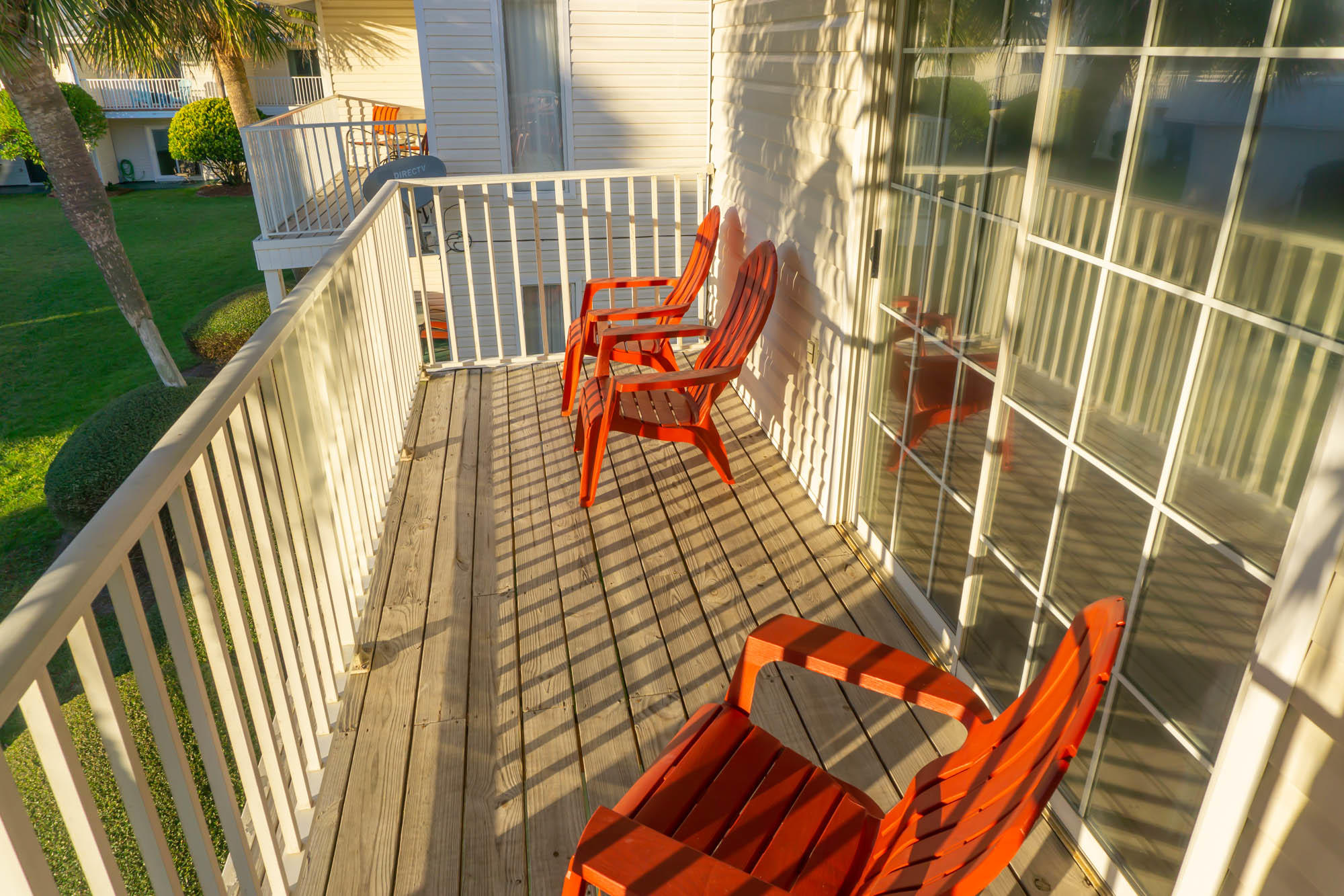 SUMMERHOUSE T/H - Residential