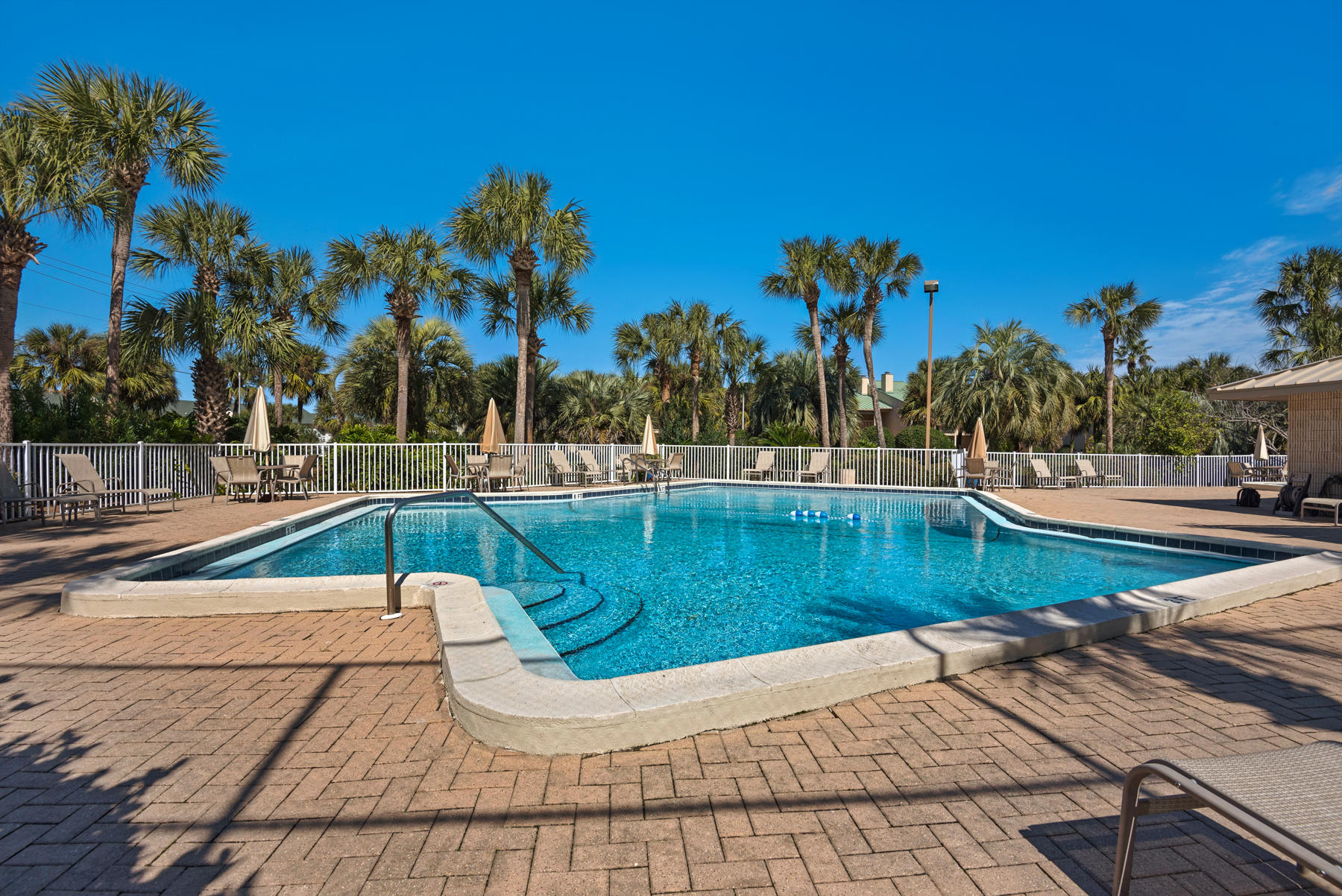 TIDES OF DESTIN - Residential