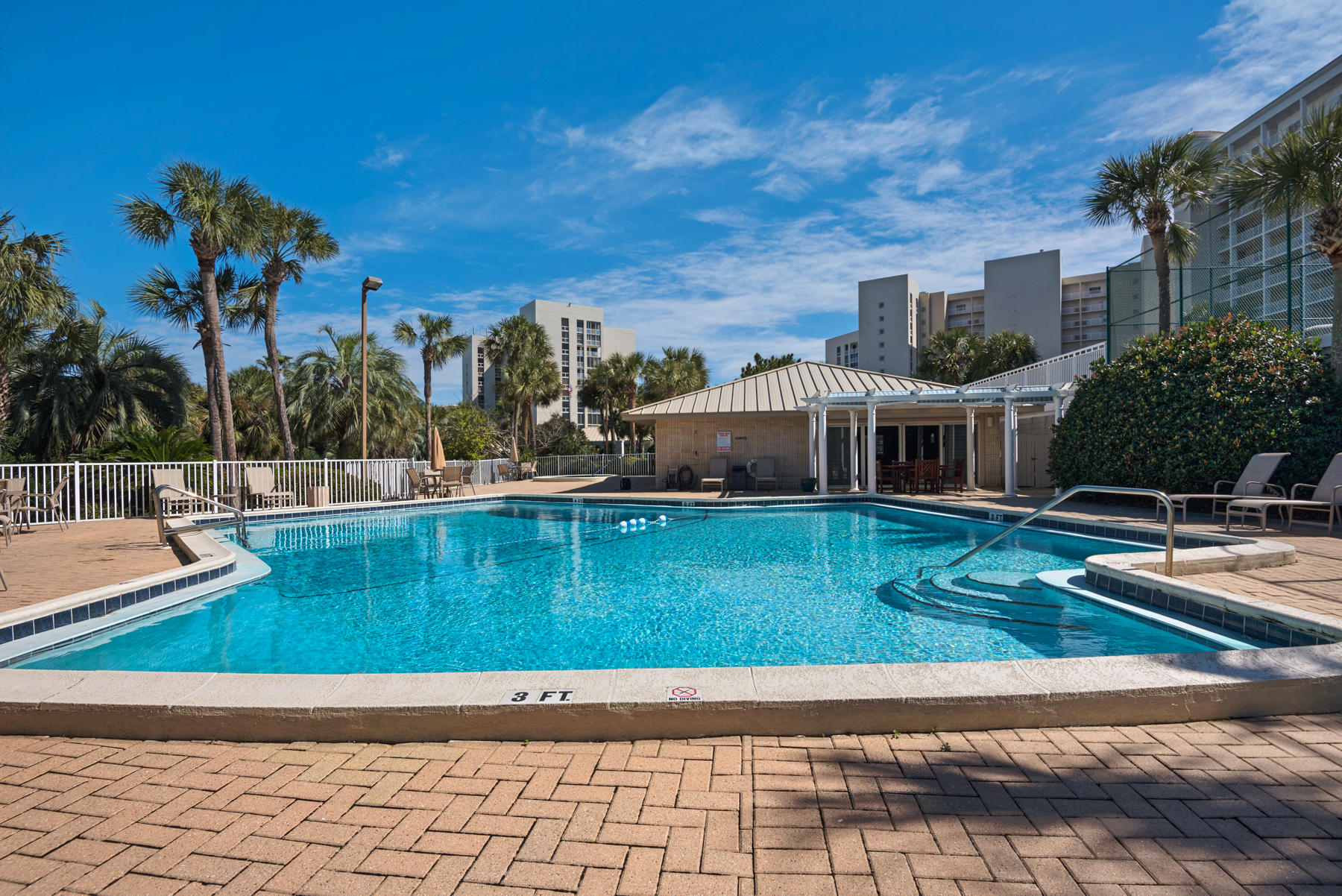 TIDES OF DESTIN - Residential