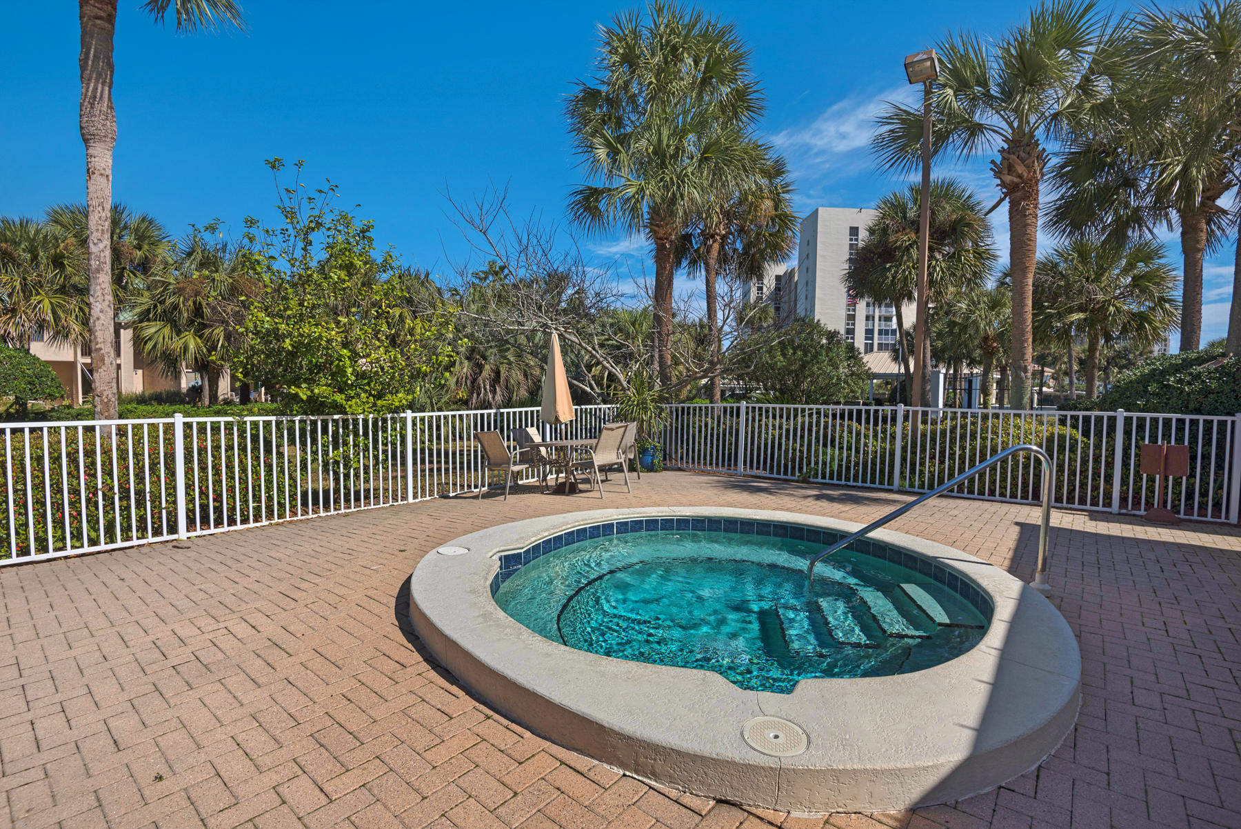 TIDES OF DESTIN - Residential