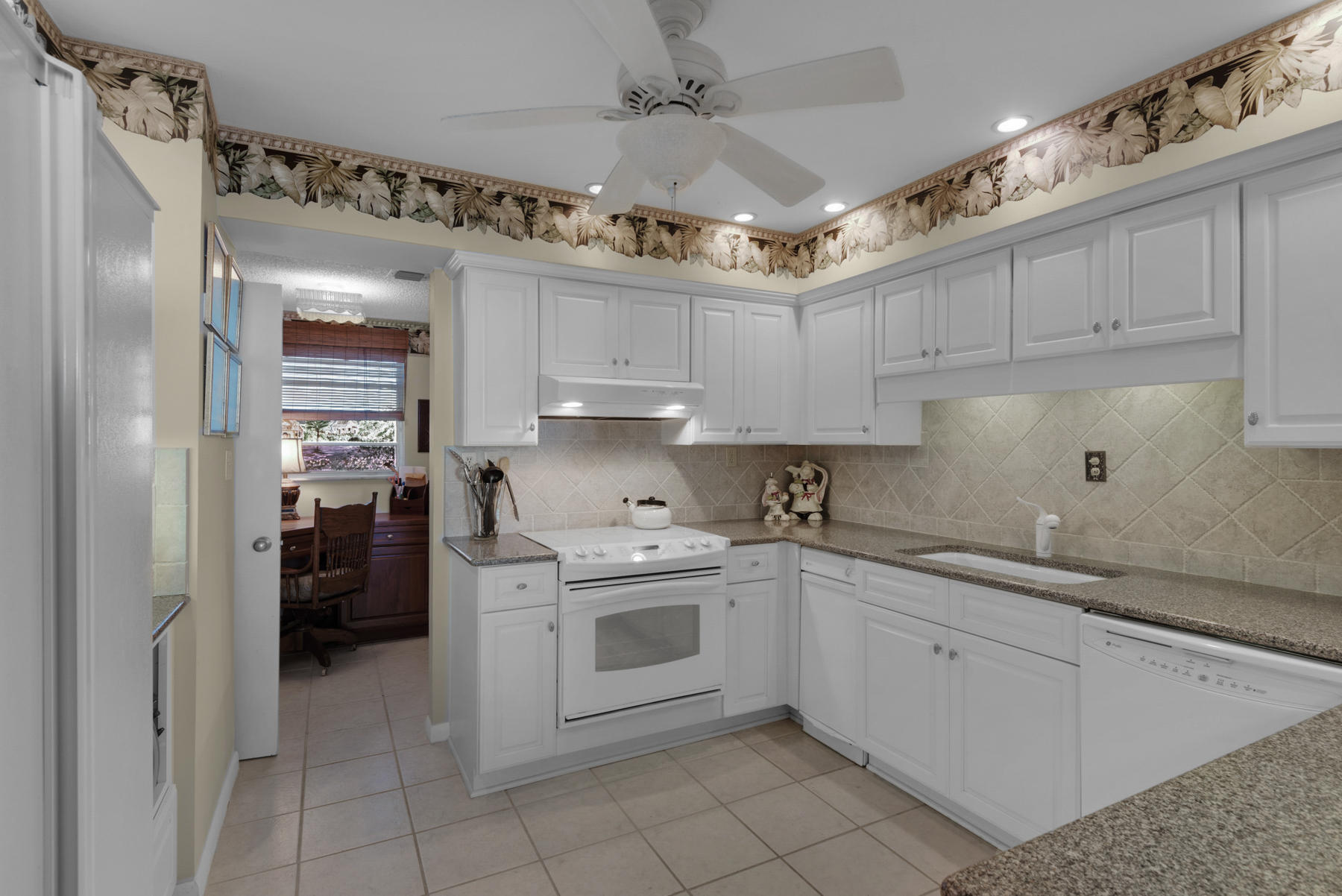 TIDES OF DESTIN - Residential