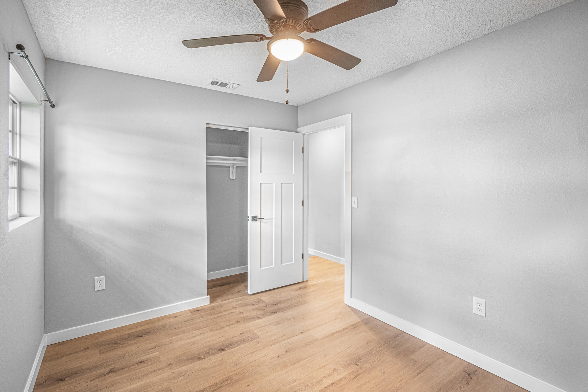 MUNICIPAL S/D 1ST ADD LOT 4 BLK D - Residential